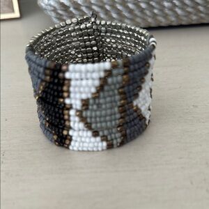 Tommy Bahama Silver and Gray Beaded Bracelet